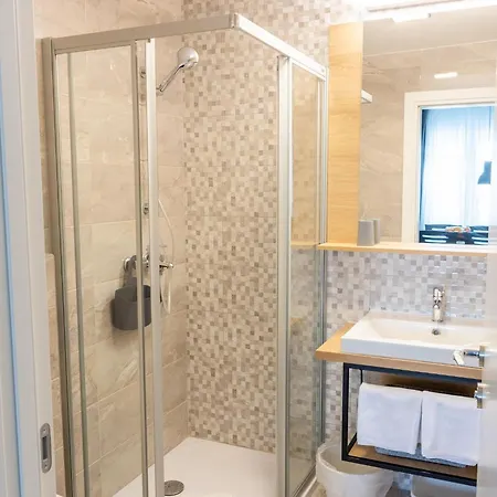 & Stella Adriatica *