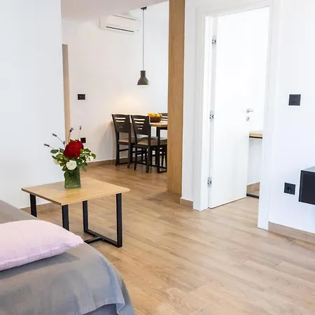 & Stella Adriatica Murter