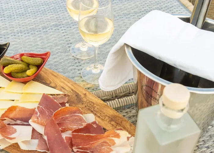 Daire & Stella Adriatica