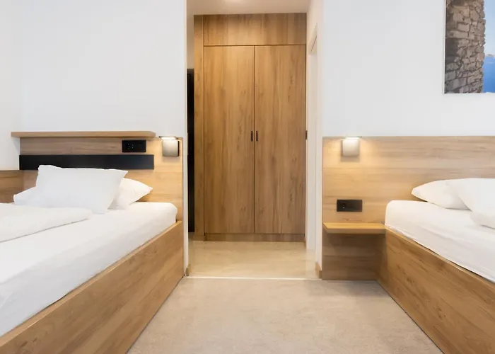 Daire & Stella Adriatica Murter